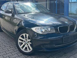 Schwarz Gebraucht 2011 BMW 116 Sport Line Kleinwagen | 4.440 € (Guter Preis)