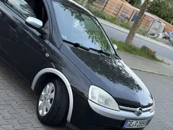 Grün Gebraucht 2002 Opel Corsa Limousine | 1.000 € (Fairer Preis)