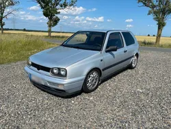 Silber Gebraucht 1995 VW Golf III Kleinwagen | 2.500 €