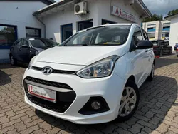 Polar white / sol Gebraucht 2016 Hyundai i10 Classic Kleinwagen | 4.649 € (Fairer Preis)