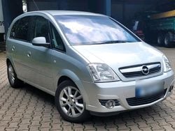 Silber Gebraucht 2009 Opel Meriva Van / Kleinbus | 1.250 € (Guter Preis)