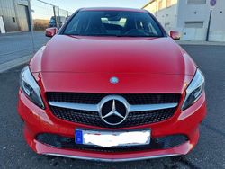 Rot Gebraucht 2017 Mercedes A180 Urban Limousine | 15.800 € (Guter Preis)