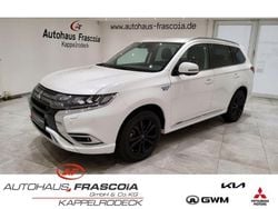 P) (weiss Gebraucht 2021 Mitsubishi Outlander P-HEV Plus SUV | 19.800 € (Guter Preis)