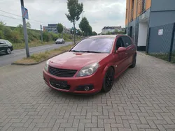 Rot Gebraucht 2007 Opel Signum Cosmo Kombi | 2.800 € (Guter Preis)