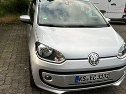 Silber Gebraucht 2014 VW up! high up! Kleinwagen | 6.500 € (Fairer Preis)