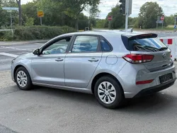 Silber Gebraucht 2021 Hyundai i30 Limousine | 9.900 € (Guter Preis)