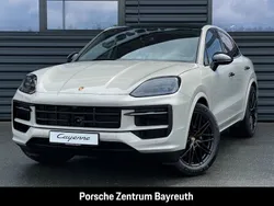 Braun Neu 2025 Porsche Cayenne Sport SUV | 137.506 € (Teuer)