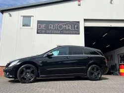 Schwarz Gebraucht 2009 Mercedes R300 AMG Van / Kleinbus | 9.449 € (Superpreis)