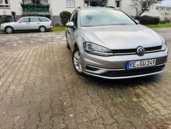 Silber Gebraucht 2019 VW Golf VII Comfortline Kombi | 10.900 € (Guter Preis)
