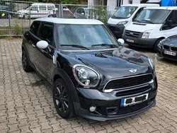 Schwarz Gebraucht 2012 Mini Cooper S Paceman SUV | 12.499 €