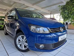 Blau Gebraucht 2012 VW Touran Comfortline Van / Kleinbus | 8.480 € (Guter Preis)