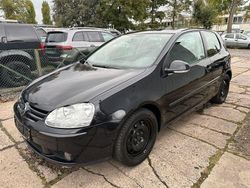 Schwarz Gebraucht 2007 VW Golf V Kleinwagen | 2.750 € (Guter Preis)