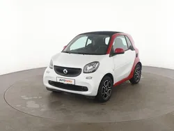 Weiß Gebraucht 2018 Smart ForTwo Coupé Passion Kleinwagen | 14.040 € (Etwas zu teuer)