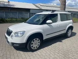 Weiß Gebraucht 2013 Skoda Yeti Plus Edition SUV | 3.999 €