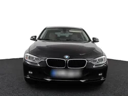 Schwarz Gebraucht 2013 BMW 320 Luxury Line Kombi | 7.000 € (Superpreis)