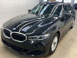 Schwarz Gebraucht 2022 BMW 318 Sport Line Limousine | 25.585 € (Etwas zu teuer)
