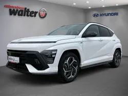 Serenity white / mic Gebraucht 2023 Hyundai Kona N Line SUV | 31.990 € (Fairer Preis)