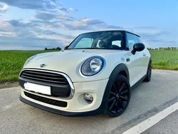 Weiß Gebraucht 2018 Mini ONE Pepper Kleinwagen | 13.290 € (Fairer Preis)