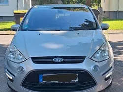 Silber Gebraucht 2012 Ford S-MAX Trend Van / Kleinbus | 6.200 € (Fairer Preis)