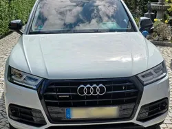 Weiß Gebraucht 2019 Audi Q5 SUV | 36.100 € (Fairer Preis)