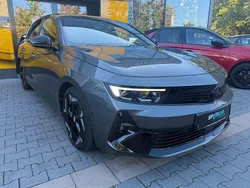 Grau Gebraucht 2024 Opel Astra GSe Limousine | 30.880 € (Fairer Preis)