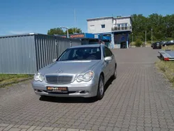 Silber Gebraucht 2002 Mercedes C180 Limousine | 3.790 € (Etwas zu teuer)