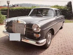 Grau Gebraucht 1967 Mercedes 230 Limousine | 22.499 €