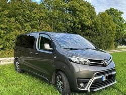 Grau Gebraucht 2022 Toyota Proace Van | 32.600 € (Teuer)