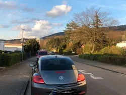 Grau Gebraucht 2012 VW Beetle Limousine | 8.500 € (Teuer)