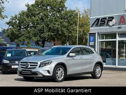 Silber Gebraucht 2014 Mercedes GLA200 SUV | 16.499 € (Fairer Preis)