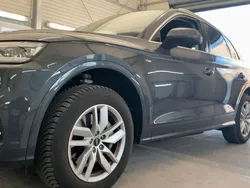 Grau Gebraucht 2021 Audi Q5 Design SUV | 23.500 €