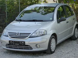 Silber Gebraucht 2005 Citroën C3 Kleinwagen | 350 €