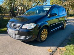 Schwarz Gebraucht 2007 VW Touran Highline Van / Kleinbus | 2.700 €