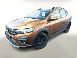 Orange Gebraucht 2021 Dacia Sandero Comfort Kleinwagen | 14.588 € (Fairer Preis)