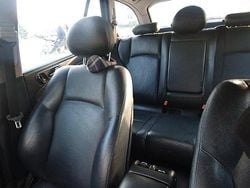 Schwarz Gebraucht 2002 Mercedes C270 Limousine | 2.600 €