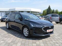 Obsidanschwarz Gebraucht 2022 Ford Focus Cool & Connect Kombi | 14.990 € (Guter Preis)