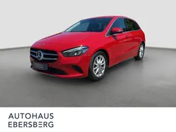 Rot Gebraucht 2019 Mercedes B200 Business Van / Kleinbus | 17.490 € (Superpreis)