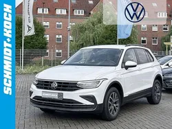 Pure white Gebraucht 2023 VW Tiguan Life SUV | 31.390 € (Fairer Preis)