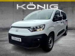 Weiß Gebraucht 2022 Fiat e-Doblò L2 50 kWh Van / Kleinbus | 29.997 €