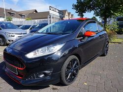 Schwarz Gebraucht 2015 Ford Fiesta Sport Kleinwagen | 7.490 € (Fairer Preis)