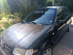 Schwarz Gebraucht 2000 VW Polo Kleinwagen | 500 € (Guter Preis)