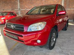 Rot Gebraucht 2007 Toyota RAV4 Basis SUV | 5.999 € (Fairer Preis)