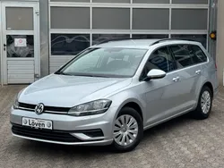 Silber Gebraucht 2020 VW Golf VII Trendline Kombi | 16.990 € (Fairer Preis)