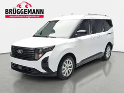 Weiß Gebraucht 2024 Ford Tourneo Courier Titanium Van / Kleinbus | 21.490 € (Superpreis)