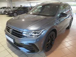 Grau Gebraucht 2023 VW Tiguan Allspace R-line SUV | 47.545 € (Etwas zu teuer)
