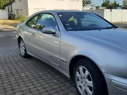 Silber Gebraucht 2001 Mercedes 230 Coupé | 1.000 €