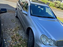 Silber Gebraucht 2004 Mercedes C220 Classic Limousine | 2.999 € (Etwas zu teuer)