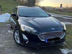 Schwarz Gebraucht 2020 Ford Focus Trend Kombi | 12.400 € (Fairer Preis)