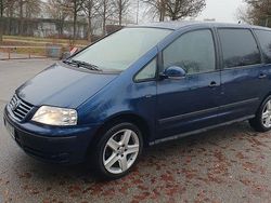 Blau Gebraucht 2005 VW Sharan Van / Kleinbus | 2.990 € (Guter Preis)