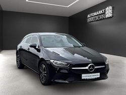 Nachtschwarz Gebraucht 2023 Mercedes CLA200 Shooting Brake Kombi | 26.500 € (Guter Preis)